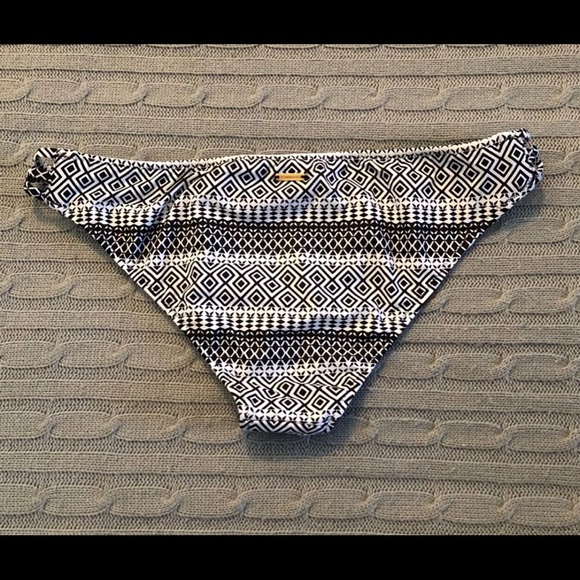 VS Swimsuit Bottoms - Picture 2 of 3